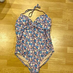 Ingrid & Isabel maternity swimsuit